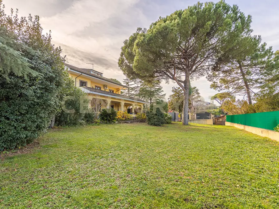 Immagine 4 di Casa bifamiliare in vendita  in Via Paolo Monelli 11 a Roma