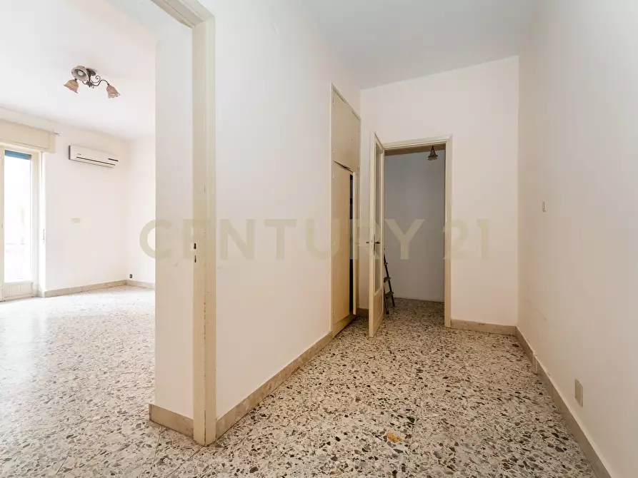 Immagine 37 di Quadrilocale in vendita  in Via Gorizia 37 a Catania