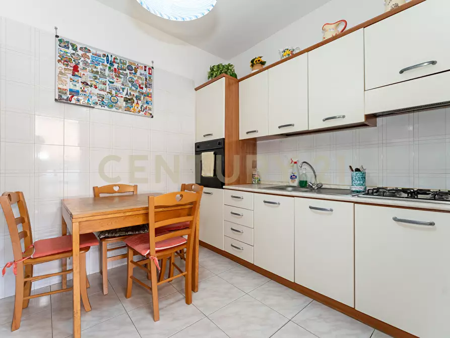 Immagine 27 di Bilocale in vendita  in Via Gesualdo Bufalino 1 a Aci Catena