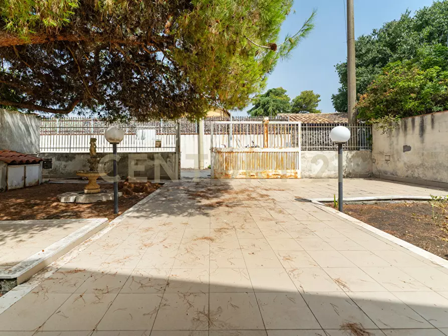 Immagine 48 di Villa in vendita  in Via Michelangelo Buonarroti 4 a Tremestieri Etneo