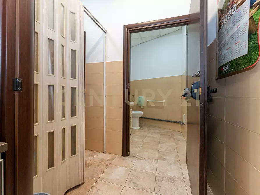 Immagine 23 di Pizzeria / Pub in vendita  in Viale Mario Rapisardi 646 a Catania