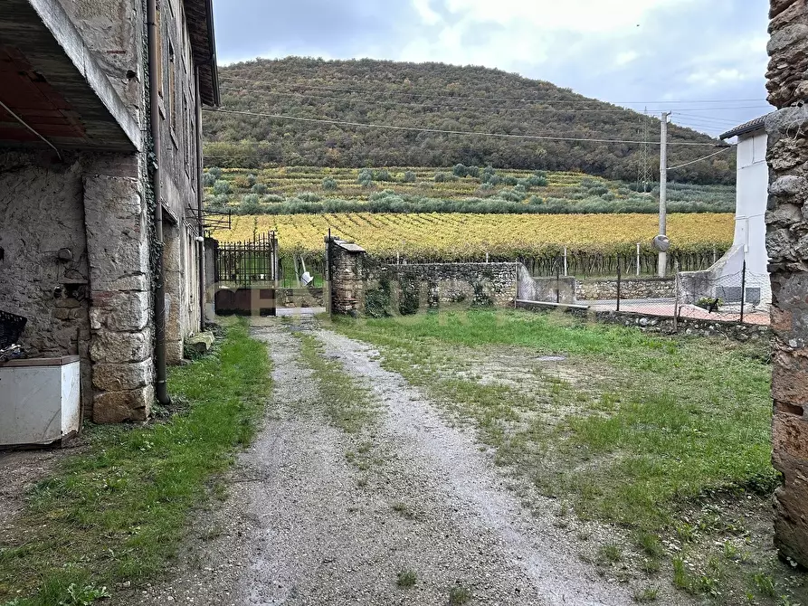 Immagine 32 di Rustico / casale in vendita  in Via Squaranto 6 a Verona