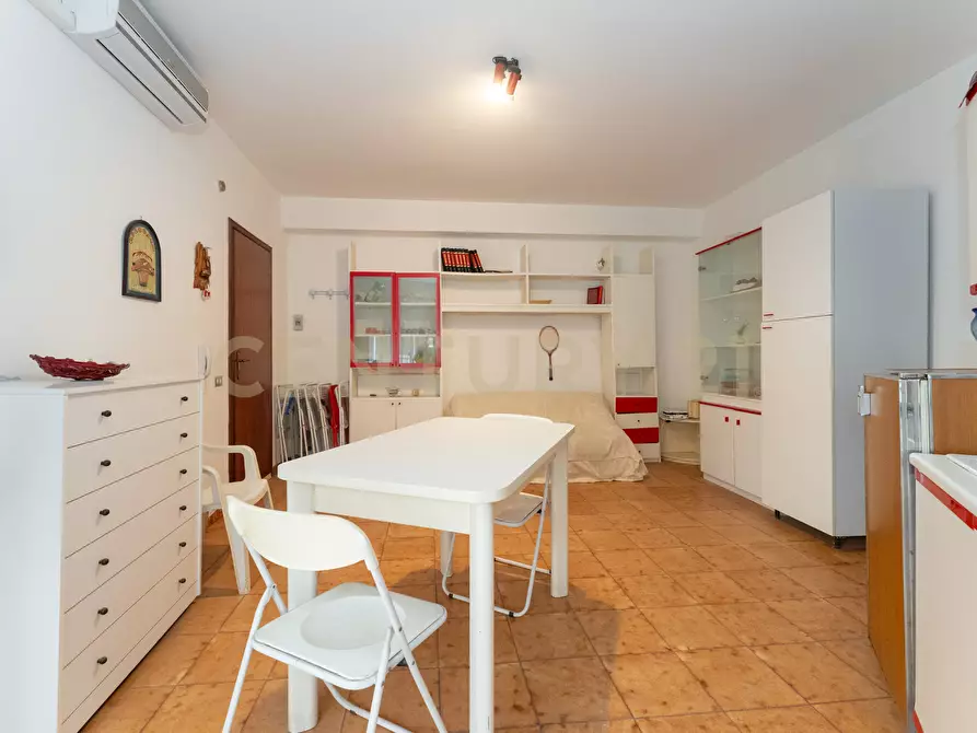 Immagine 1 di Bilocale in vendita  in via regina del cielo 125/b a Fiumefreddo Di Sicilia