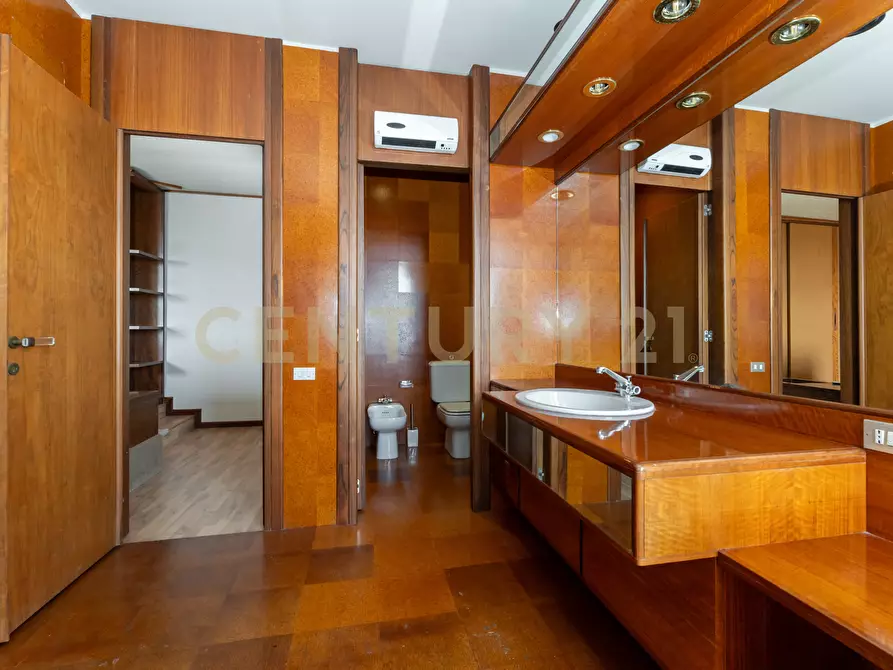 Immagine 54 di Villa in vendita  in Via dei Maceratoi 4 a Acireale