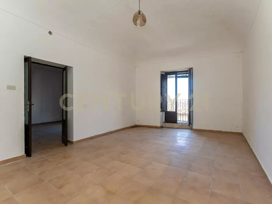 Immagine 16 di Trilocale in vendita  in Corso Vittorio Emanuele 122 a Caltagirone