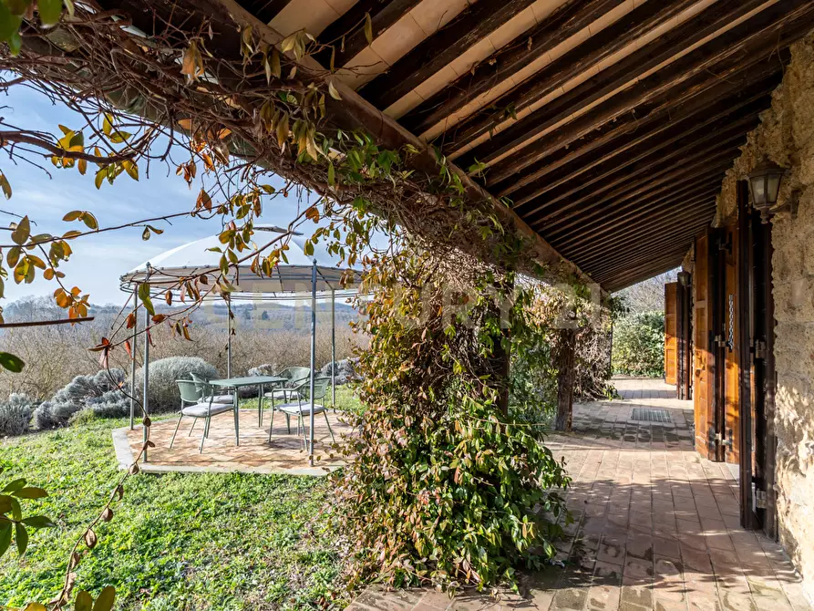 Immagine 38 di Villa in vendita  in Località Campo Rotondo snc a Capranica