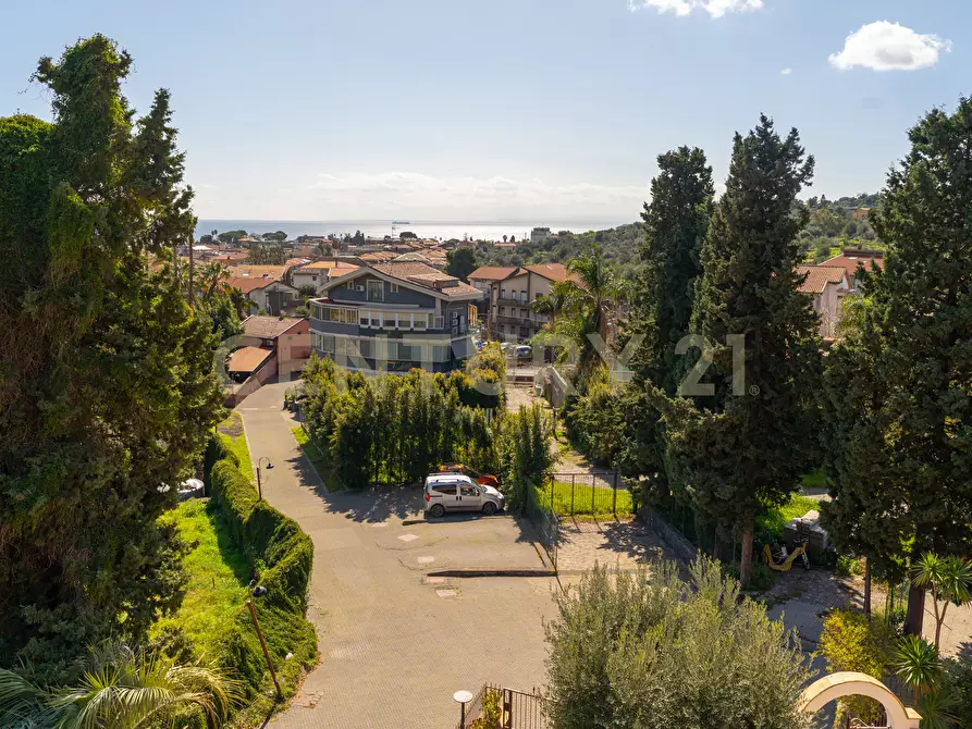 Immagine 8 di Appartamento in vendita  in Via Stazione 12a a Aci Castello