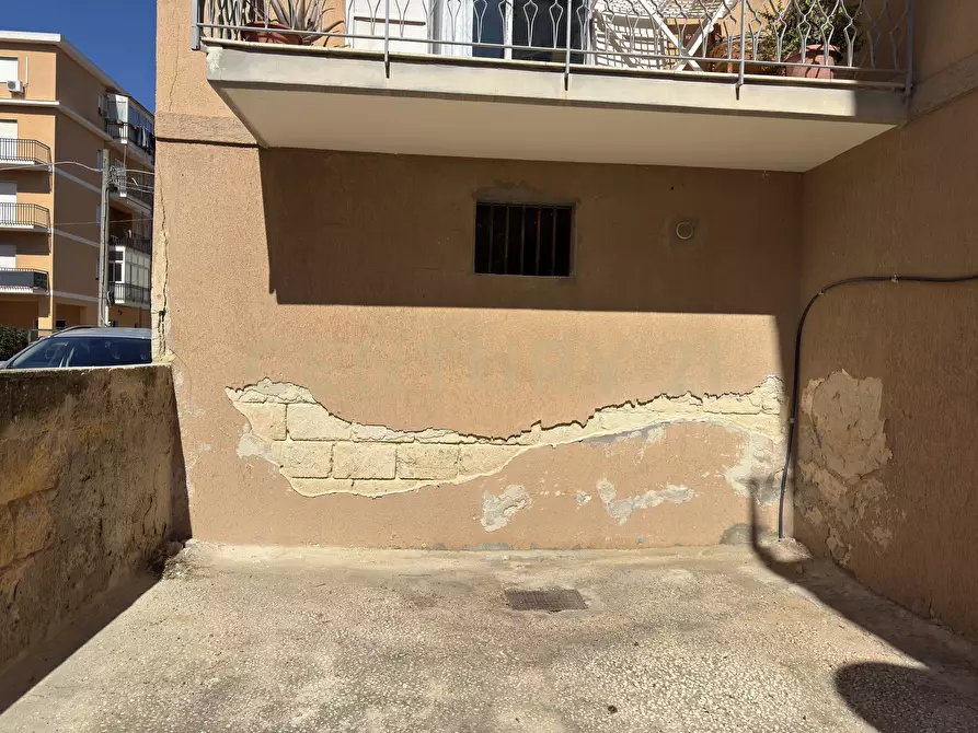 Immagine 5 di Garage in vendita  in Via Carlentini 4 a Siracusa
