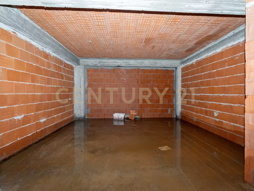 Immagine 70 di Quadrilocale in vendita  in Via Turati 13 a Belpasso