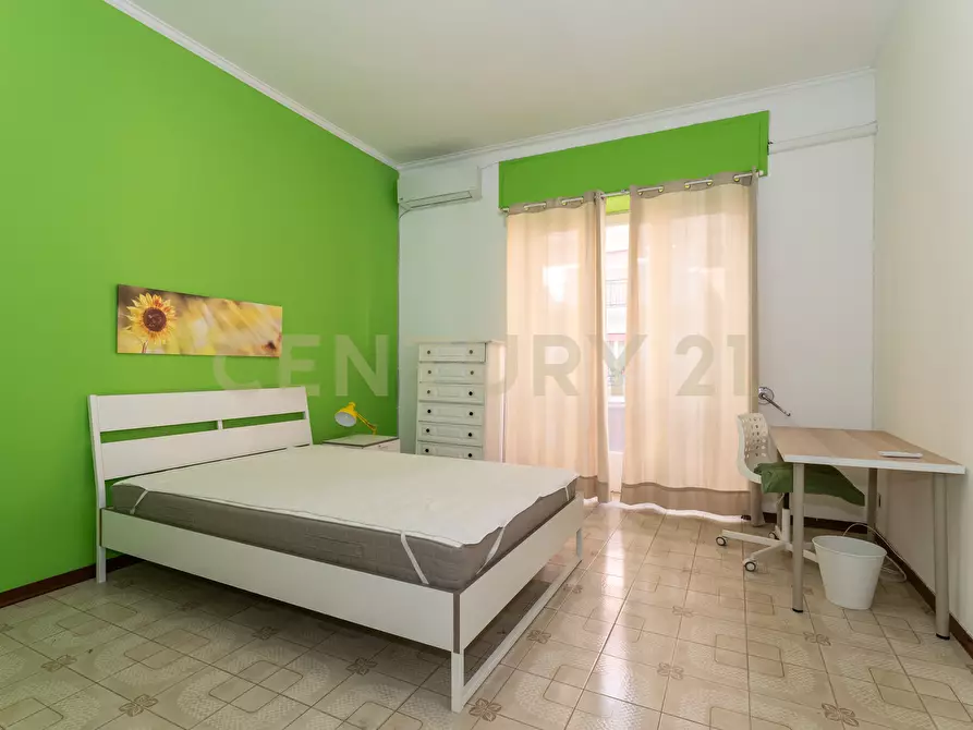 Immagine 1 di Pentalocale in vendita  in Via Enna 15 a Catania