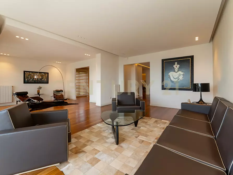 Immagine 40 di Villa in vendita  in Via Scala 58 a San Gregorio Di Catania