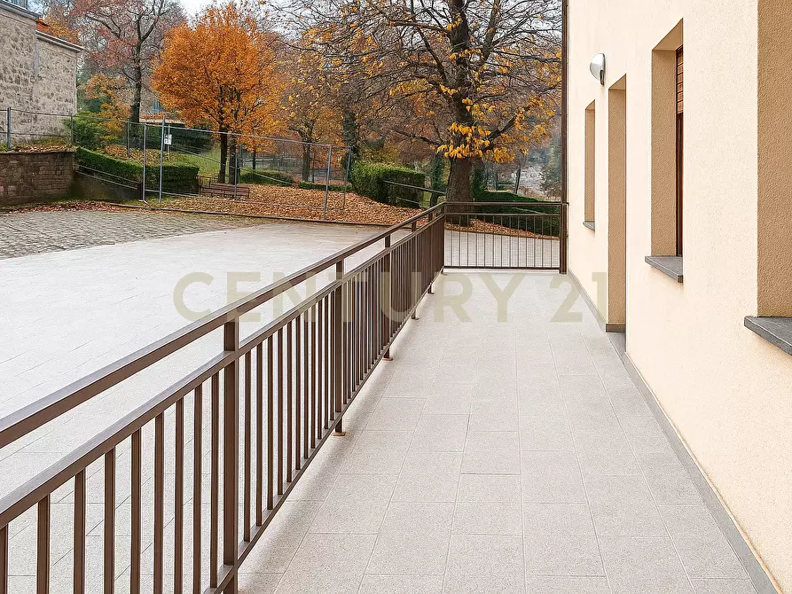 Immagine 12 di Bilocale in vendita  in Via Amiata 132 a Castiglione D'orcia