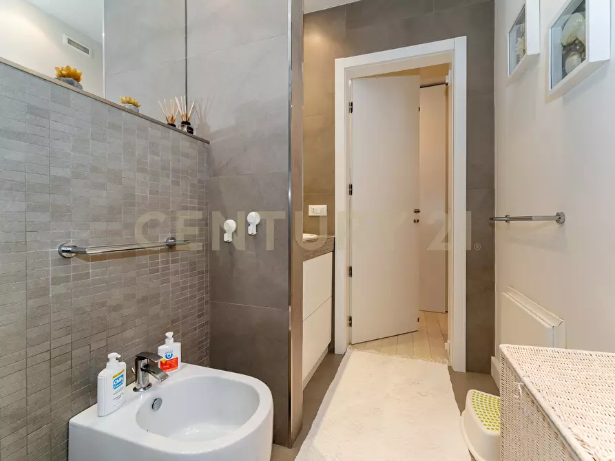 Immagine 21 di Appartamento in vendita  in Via Masaniello 8 a Catania