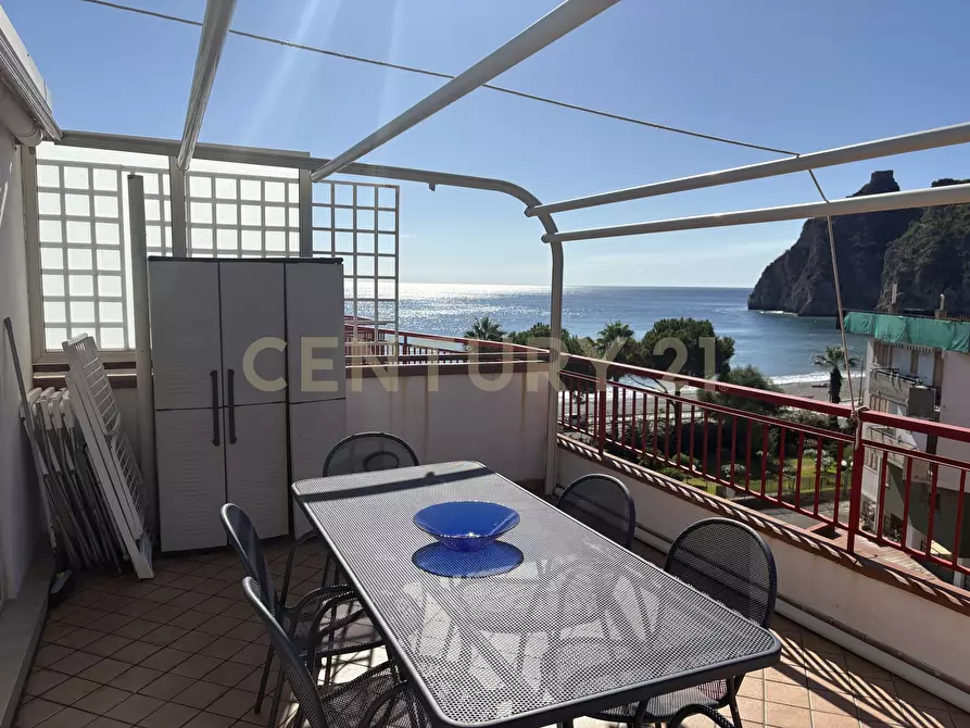 Immagine 16 di Attico in vendita  in Via dei Normanni 2 a Sant'alessio Siculo