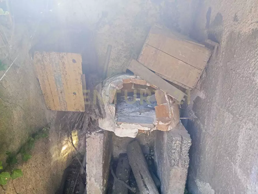 Immagine 11 di Rustico / casale in vendita  in Via Maugeri 12 a Valverde