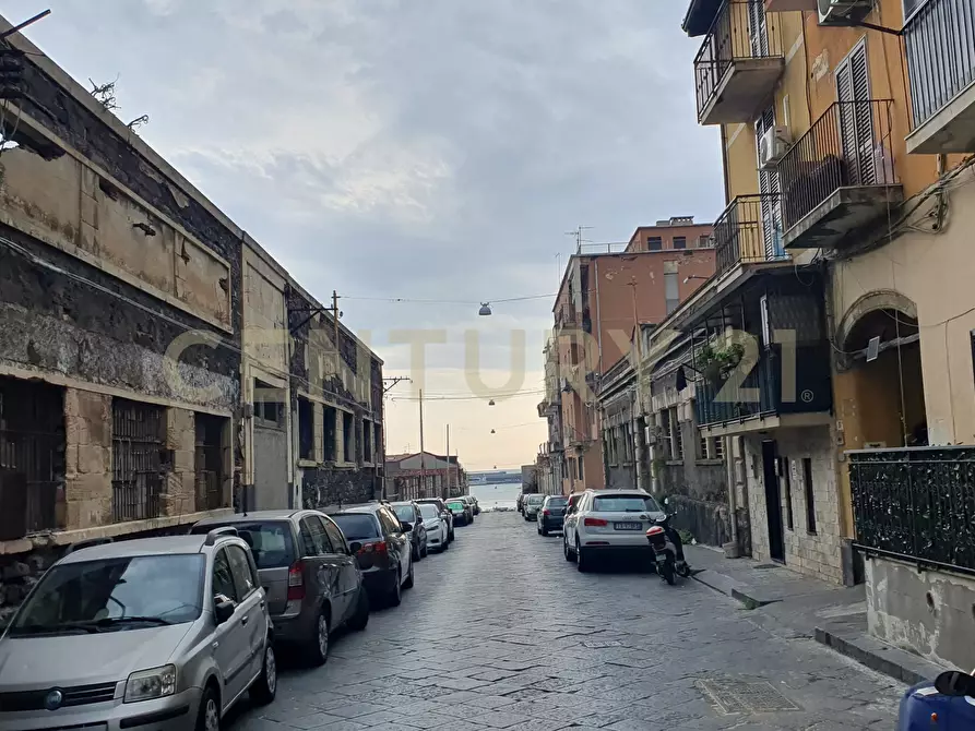 Immagine 2 di Attività artigianale in vendita  in Via del Principe 28 a Catania