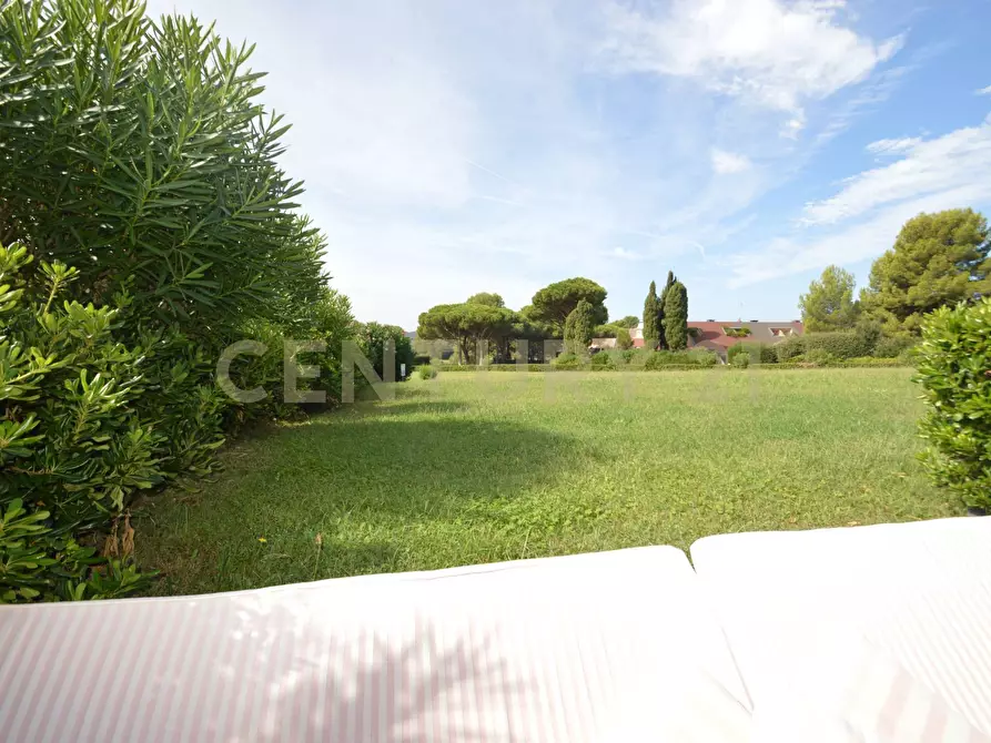 Immagine 13 di Appartamento in vendita  a Castiglione Della Pescaia