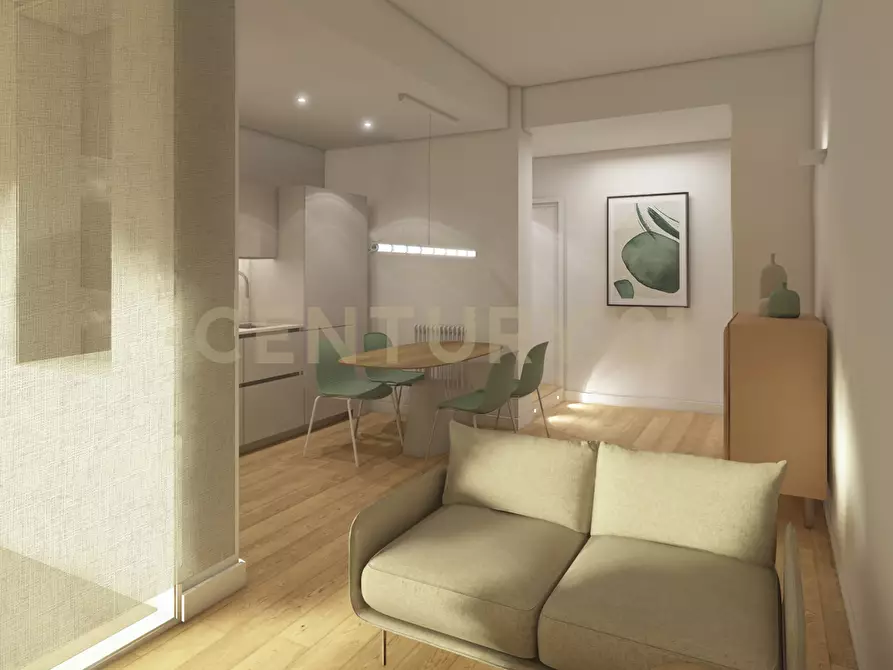 Immagine 1 di Bilocale in vendita  in Via Abano Terme 20 a Roma