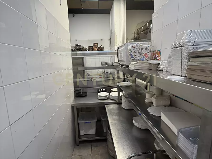 Immagine 29 di Bar / Ristorante in vendita  in Piazza Papa Giovanni XXIII 1 a Catania