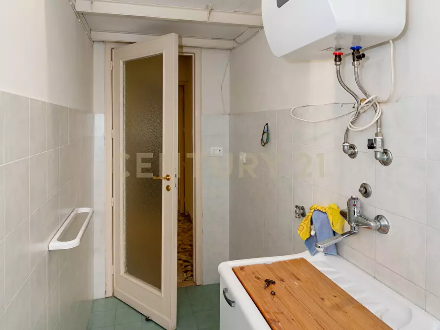 Immagine 40 di Appartamento in affitto  in Via Napoli 79 a Catania