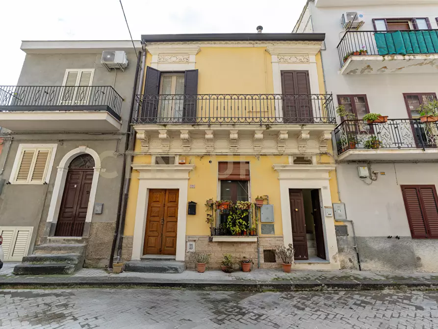 Immagine 36 di Terratetto in vendita  in Via Cafici 28 a Vizzini