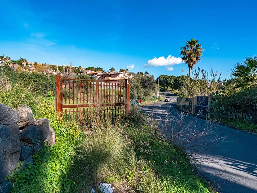 Immagine 7 di Terreno agricolo in vendita  in Via Vampolieri a Aci Castello