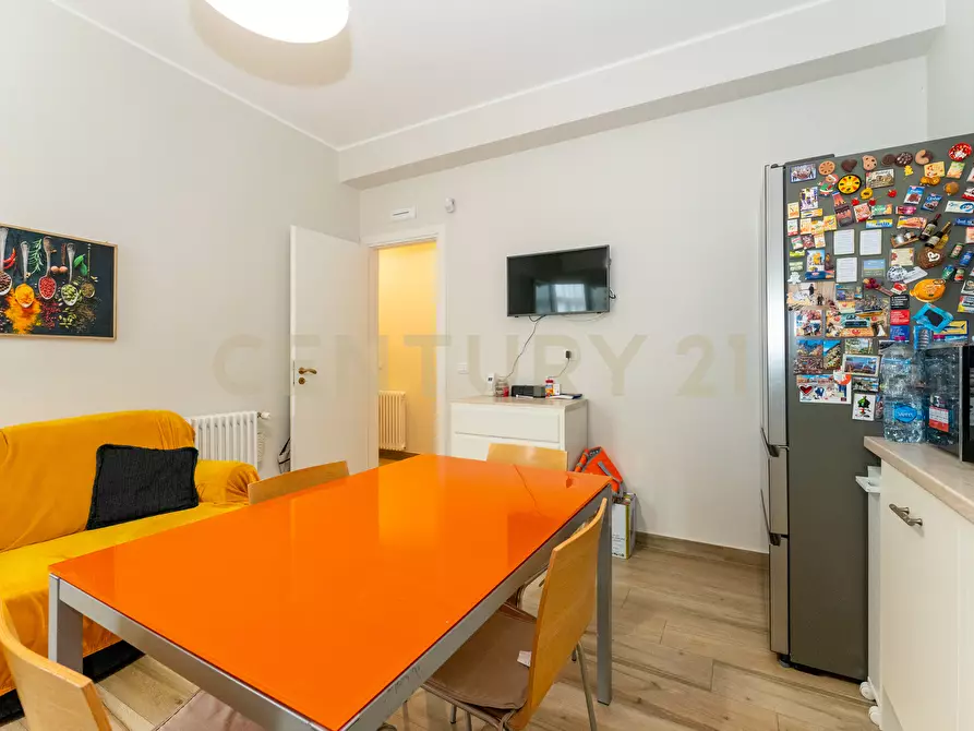 Immagine 20 di Quadrilocale in vendita  in Via Ludovico Ariosto 27 a Acireale