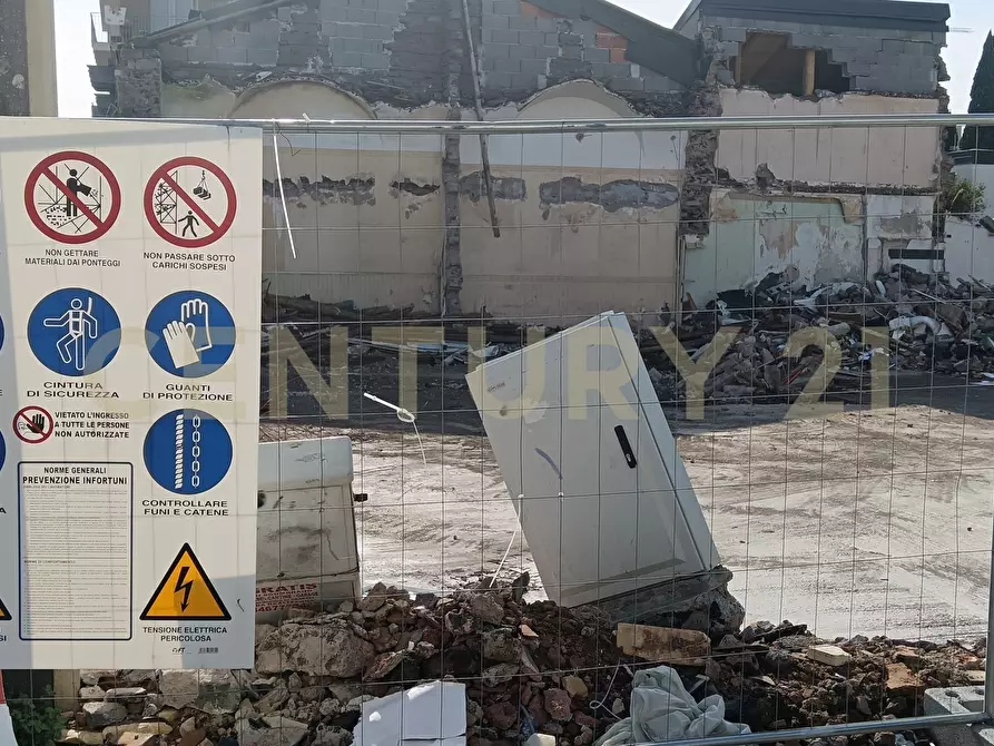 Immagine 7 di Trilocale in vendita  in Via Cavallaro 100 a Catania