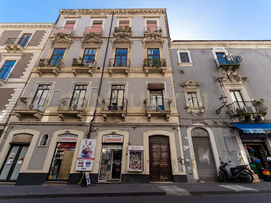 Immagine 4 di Pentalocale in vendita  in Via Giuseppe Garibaldi 179 a Catania