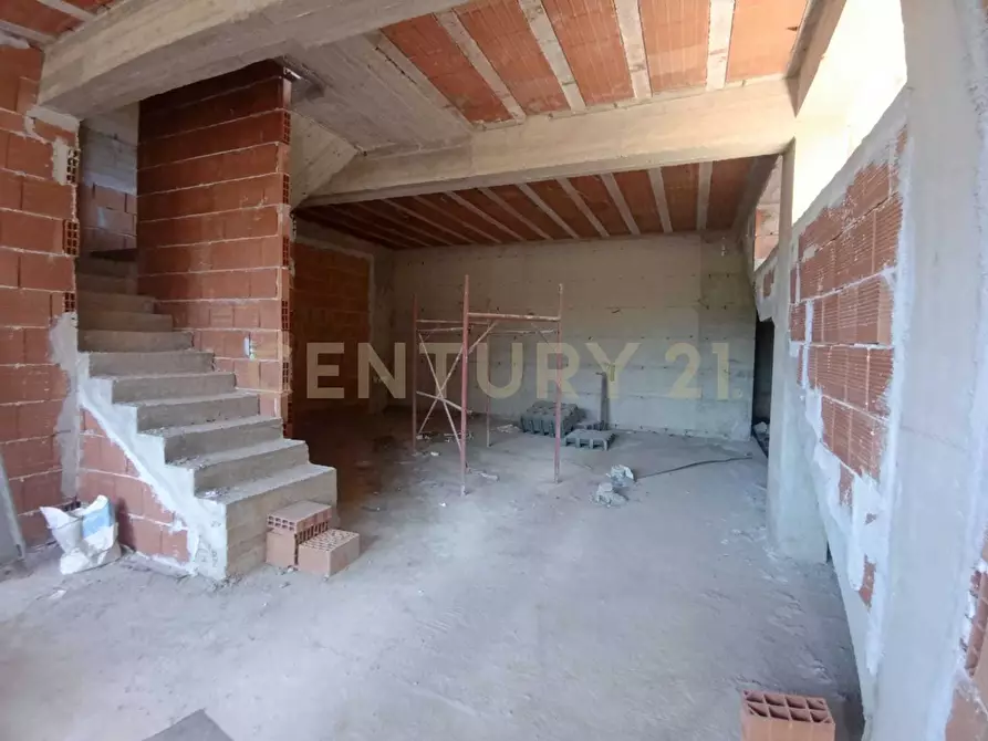 Immagine 64 di Casa bifamiliare in vendita  in VIA LEONCAVALLO 7 a Aci Sant'antonio