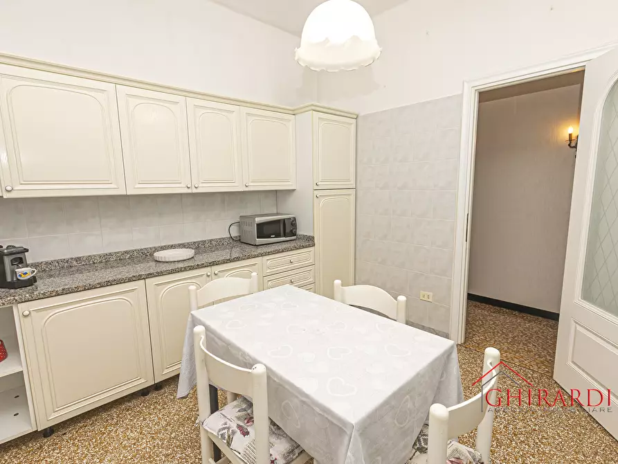 Immagine 12 di Quadrilocale in affitto  in VIA BORZOLI 6A a Genova