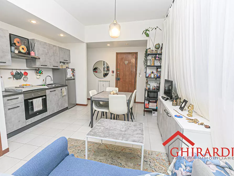 Immagine 6 di Monolocale in vendita  in VIALE MODUGNO 16 a Genova