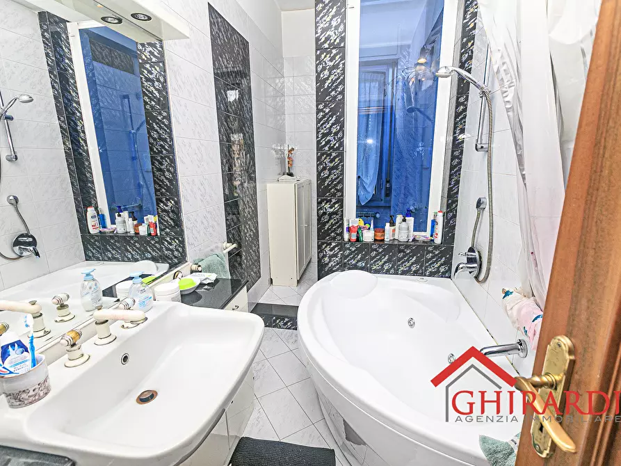 Immagine 28 di Pentalocale in vendita  in VIA GIOVANNI ARRIVABENE 15 a Genova