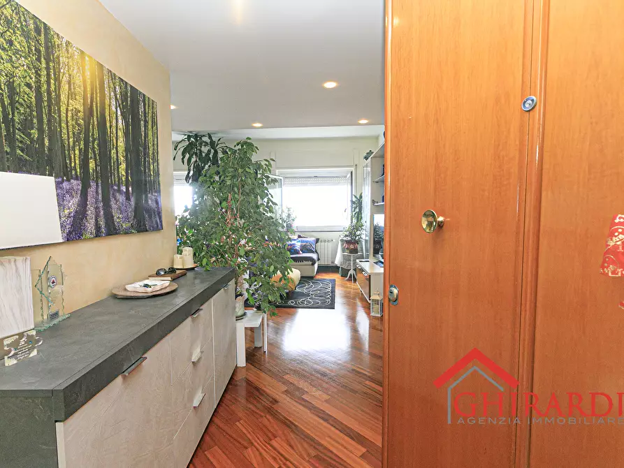 Immagine 2 di Trilocale in affitto  in VIA DELL'INSURREZIONE 12A a Genova