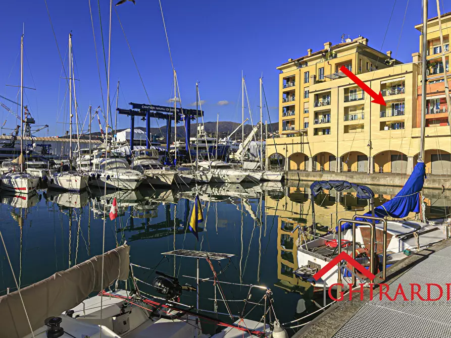 Immagine 43 di Trilocale in vendita  in VIA CIBRARIO SC B 33 a Genova