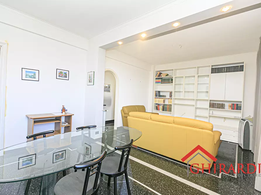 Immagine 11 di Quadrilocale in vendita  in VIA DEI SESSANTA 31 a Genova