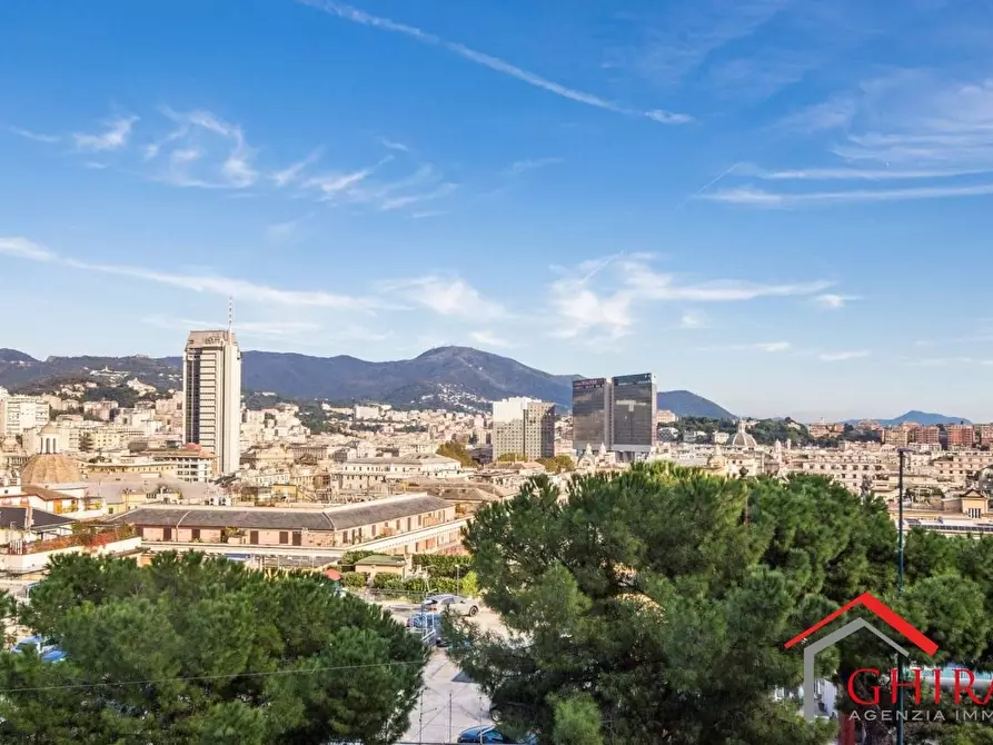 Immagine 28 di Quadrilocale in vendita  in Corso Andrea Podestà 8 a Genova