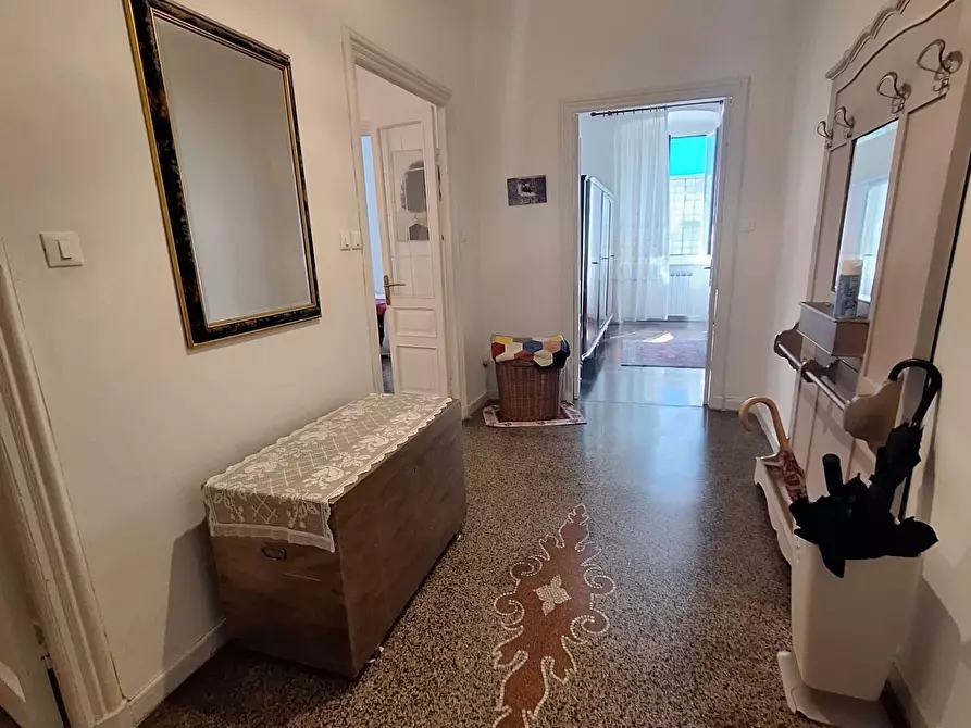 Immagine 2 di Quadrilocale in affitto  in Via Merano 31 a Genova