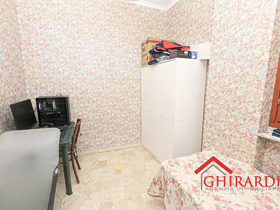 Immagine 18 di Quadrilocale in vendita  in VIA DELL'ALLORO 7 a Genova