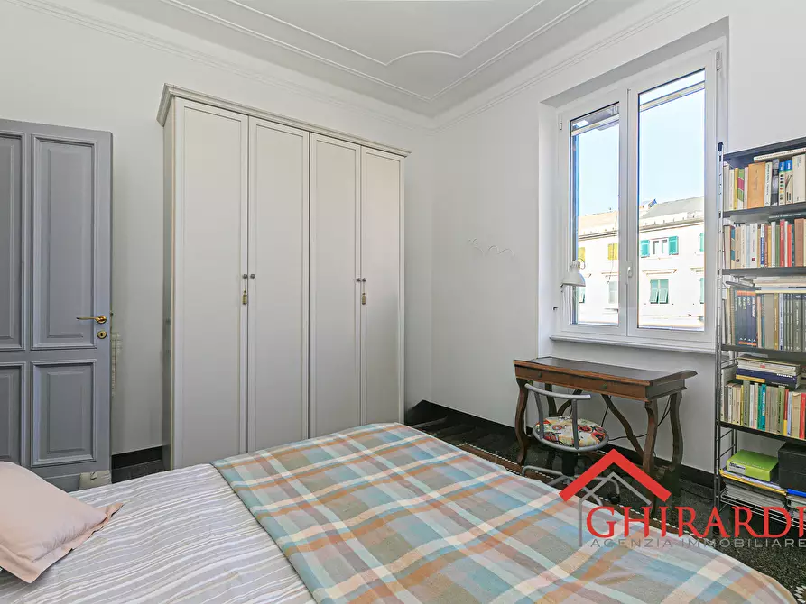 Immagine 14 di Trilocale in vendita  in VIA SESTRI 2 a Genova
