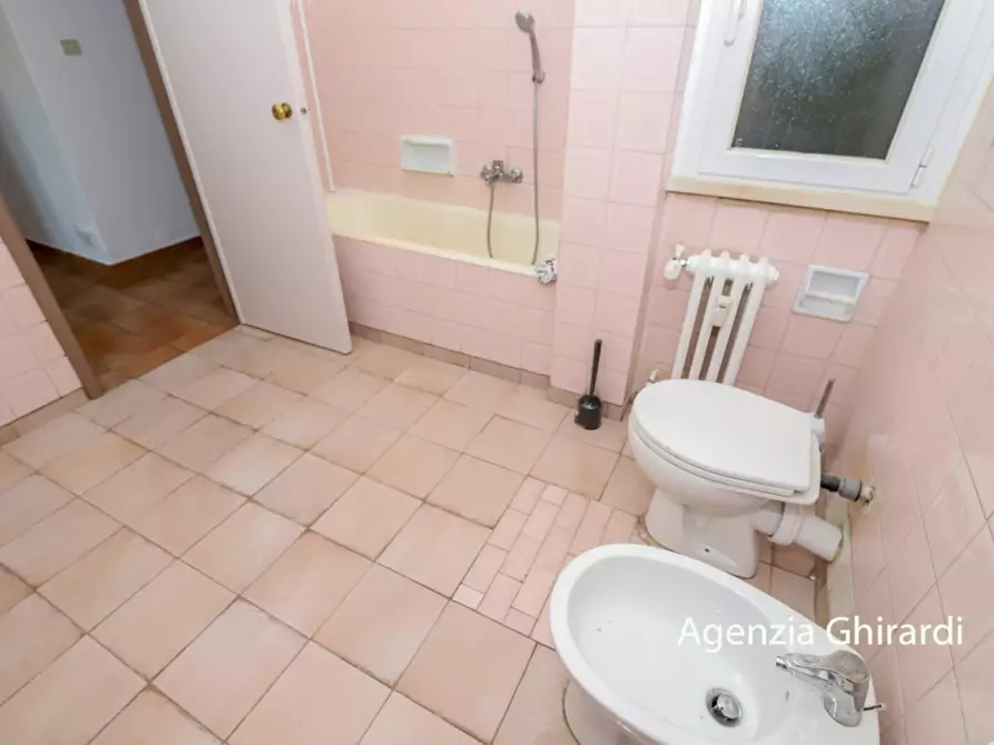 Immagine 17 di Trilocale in affitto  in Via D'Andrade 34 a Genova