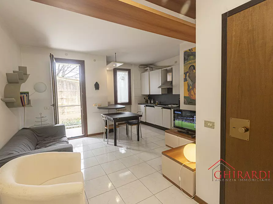 Immagine 7 di Bilocale in affitto  in VIALE VILLA GAVOTTI 43 a Genova