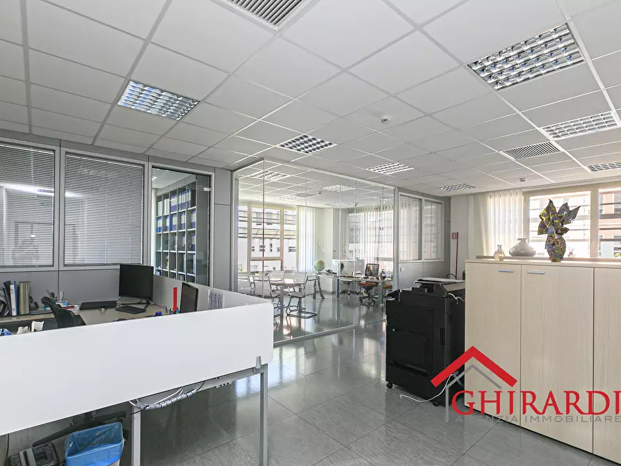 Immagine 4 di Ufficio in vendita  in Via delle Nuove Tecnologie Enrico Albareto 21 a Genova