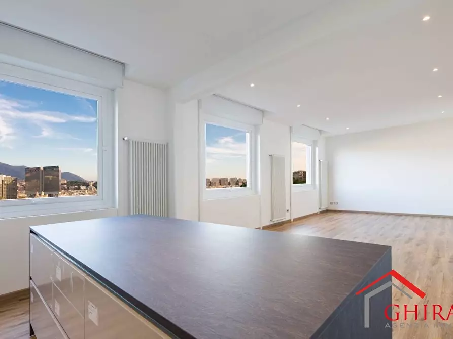 Immagine 10 di Quadrilocale in vendita  in Corso Andrea Podestà 8 a Genova