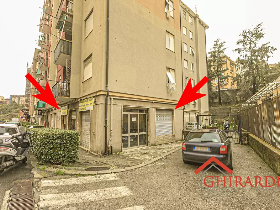 Immagine 16 di Attività artigianale in vendita  in VIA VEZZANI 210R a Genova