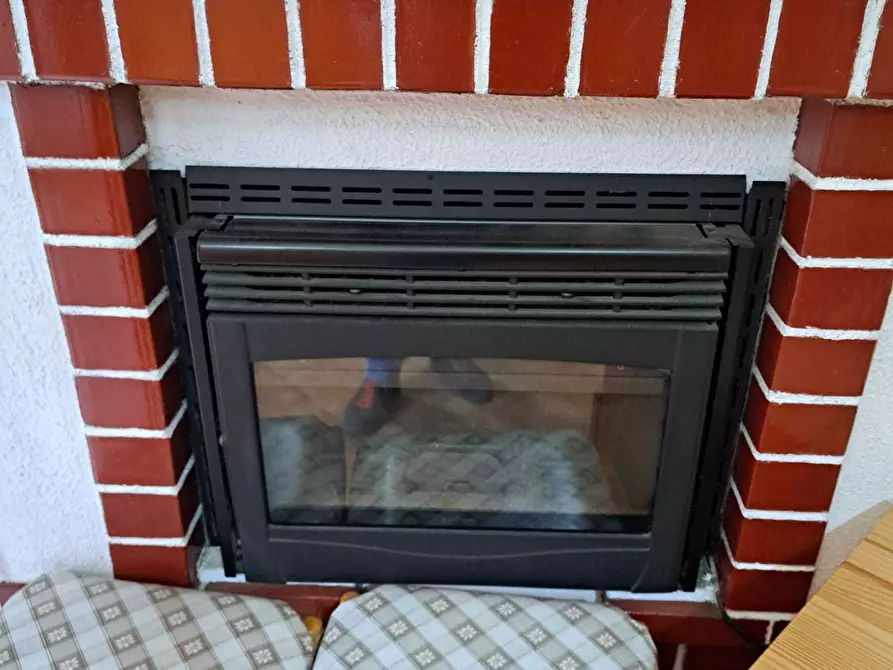 Immagine 7 di Bilocale in vendita  in VIA TETTI 7 a Roburent