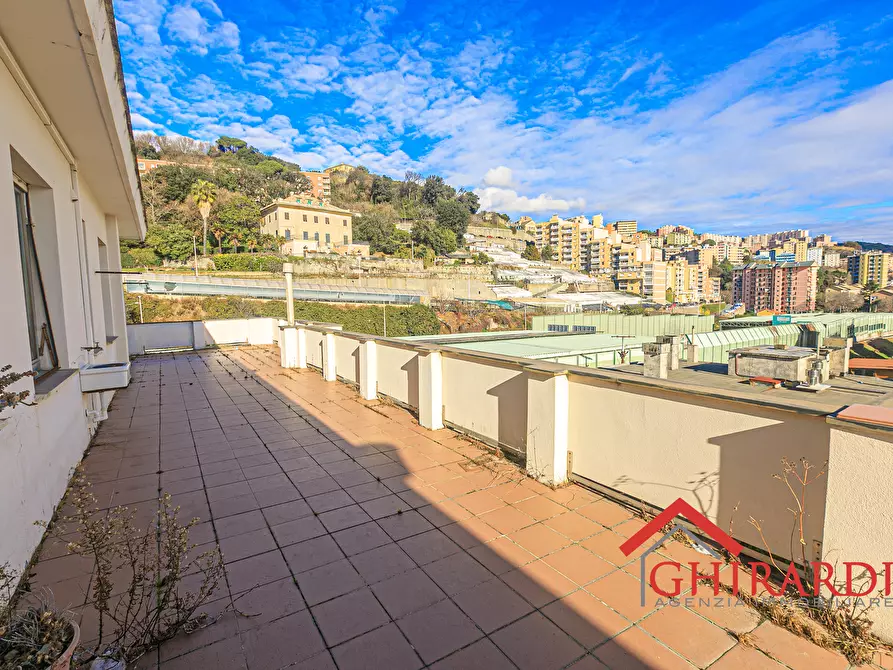 Immagine 43 di Pentalocale in affitto  in Via Ventimiglia 89 a Genova