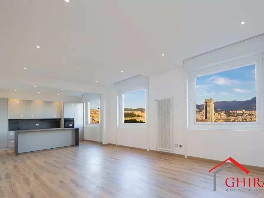 Immagine 1 di Quadrilocale in vendita  in Corso Andrea Podestà 8 a Genova