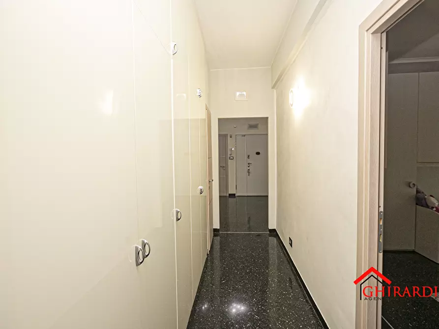 Immagine 30 di Pentalocale in affitto  in Via Alberto Picco 4 a Genova