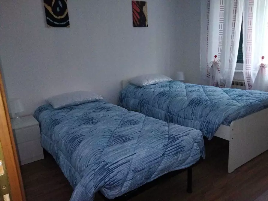 Immagine 8 di Trilocale in affitto  in Passo del Cantarena 1 a Genova